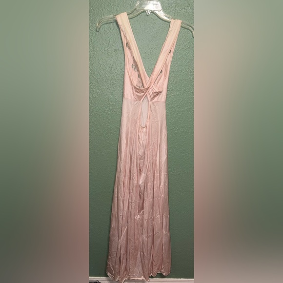 Vintage Elegant Lace Evening Gown slip dress - Picture 6 of 10